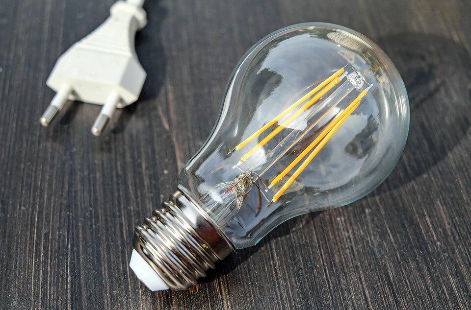 Rachunki za prąd w firmie mogą być mniejsze o połowę 