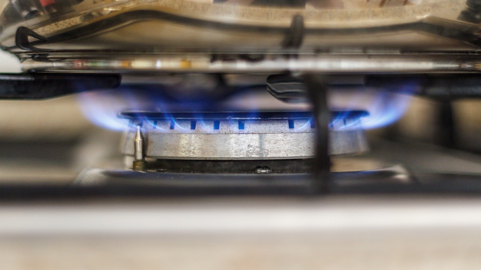 7 sposobów na oszczędzanie gazu w domu 