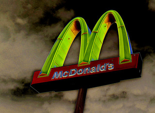 McDonald’s kupi energię z oze od PKP Energetyka