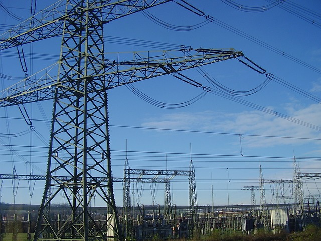 Polska to wielka energetyczna budowa, ale prądu braknie! 